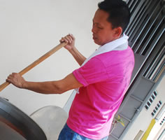 wan-li-xiang-stirring-herbal-soup